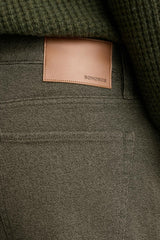 Ridgewood Textured 5-Pocket Pant