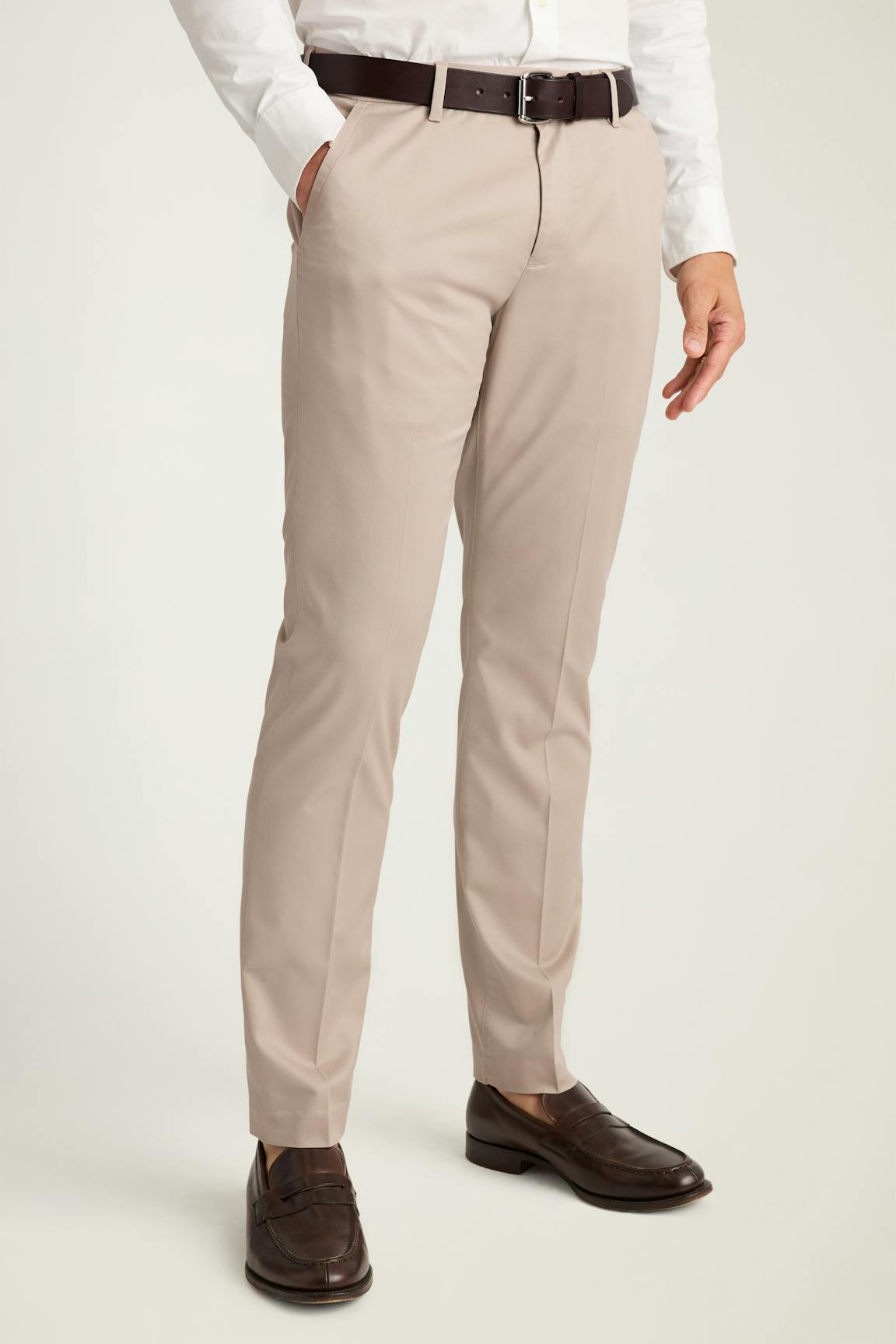 Weekday Warrior Dress Pants