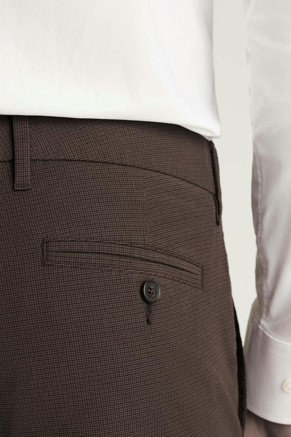 Weekday Warrior Dress Pants