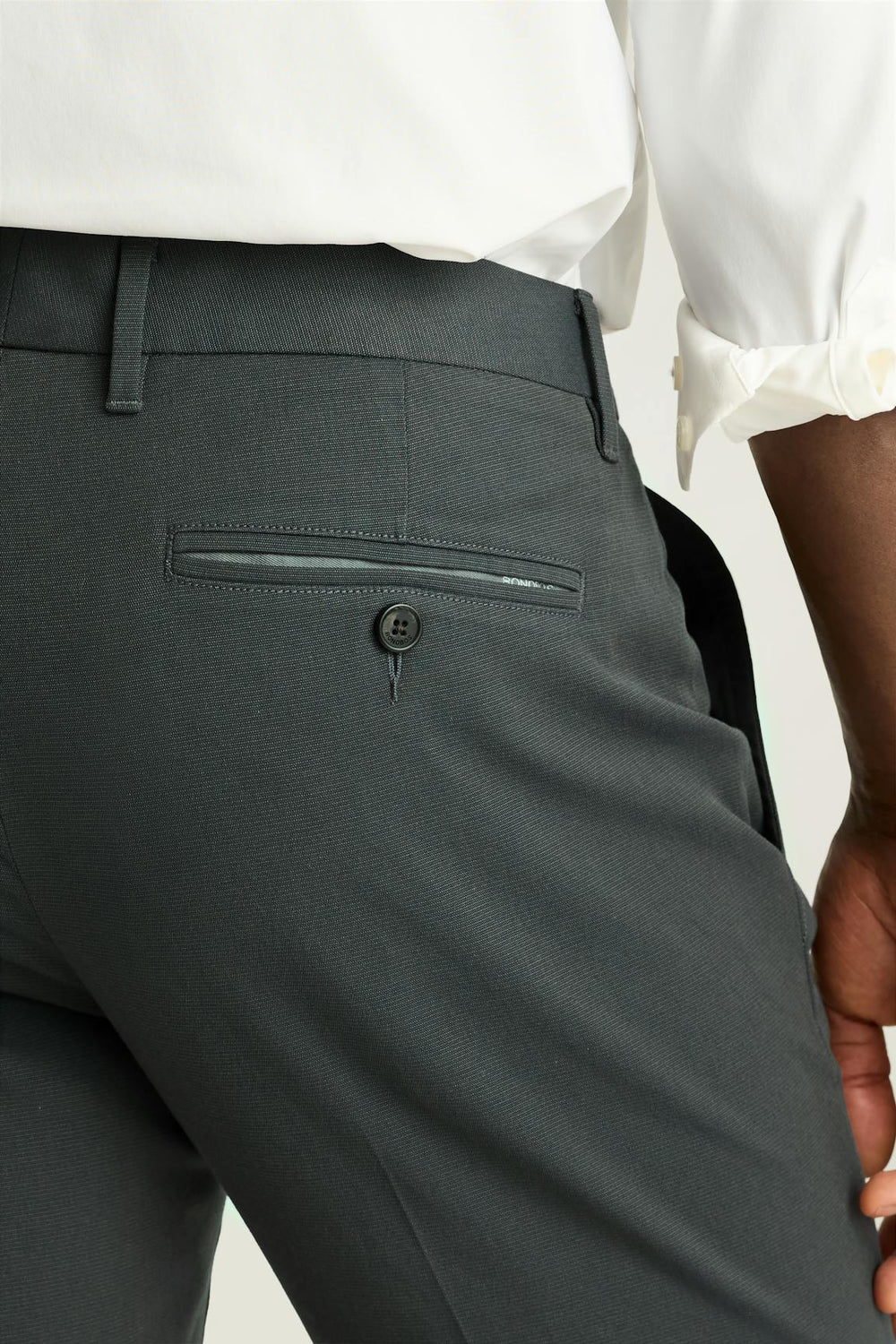 Weekday Warrior Dress Pants
