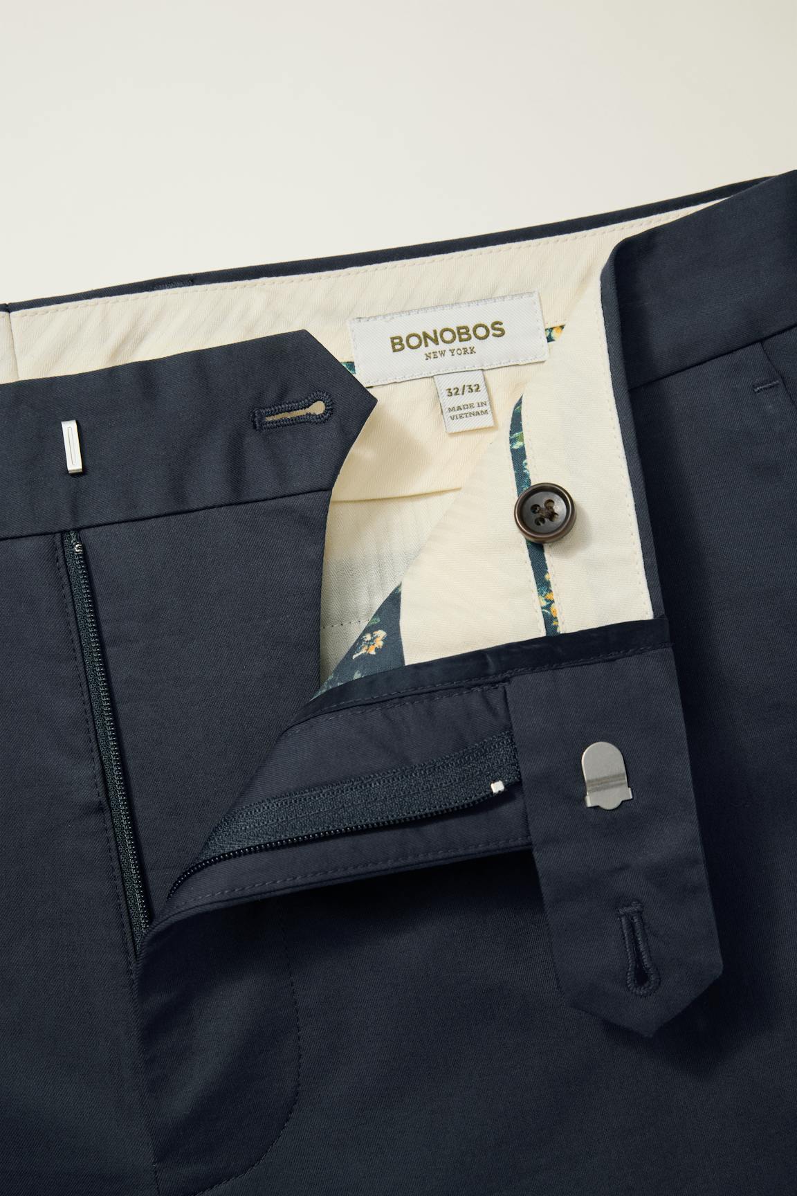 Jetsetter Italian Cotton Dress Pant